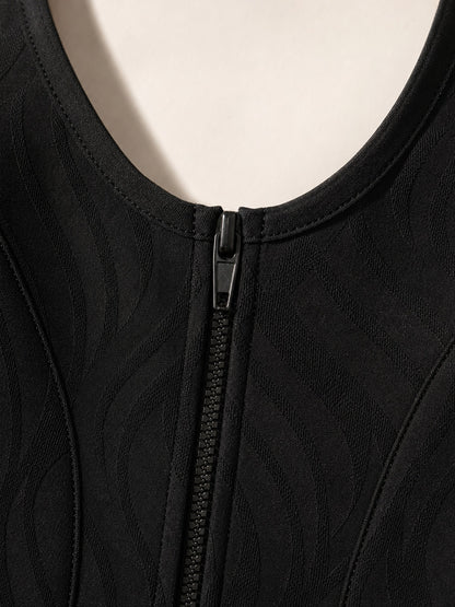 WEUP3D CoolFlex Zip Sculpt Bodysuit neckline and zipper macro detail - full-media-approved-2026-06-01