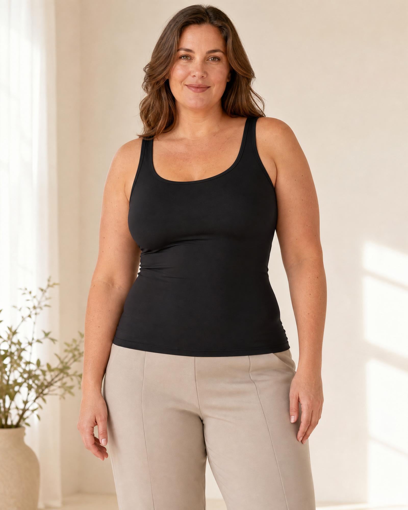 WEUP3D Cooling Sculpt Tank Top model primary view - full-media-approved-2026-06-02 - body-consistency-rework-2026-06-02